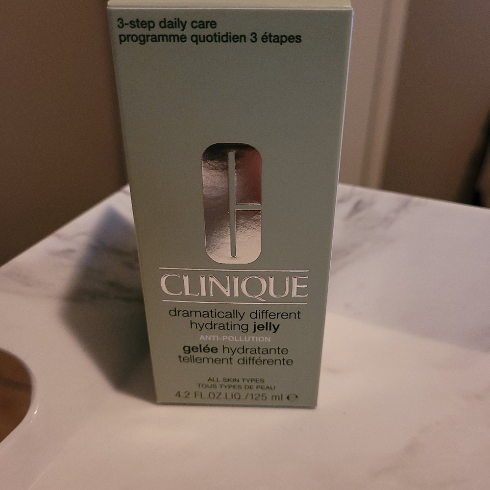 CLINIQUE MOISTURISER